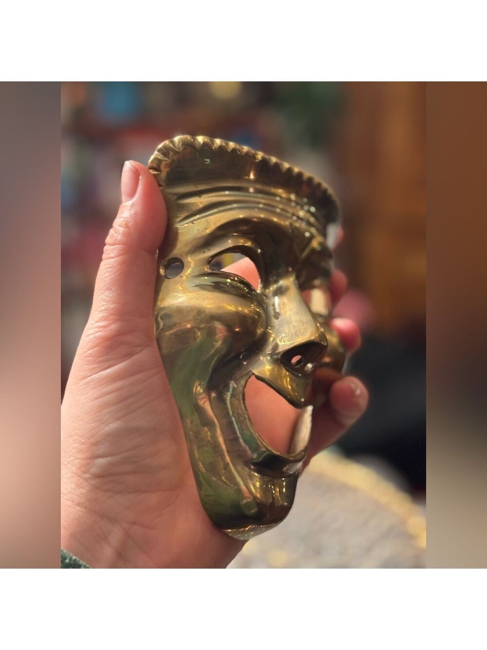 Antique-Style Brass Mask Sculpture Botanical Wall Art 4 Vines, Florals & Altars - Picture 6 of 14